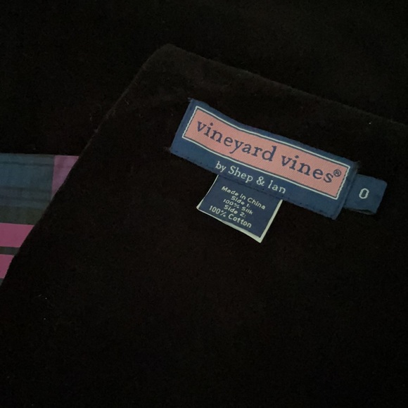 🎉HP🎉Vineyard Vines Reversible Wrap/Shawl - Picture 3 of 4